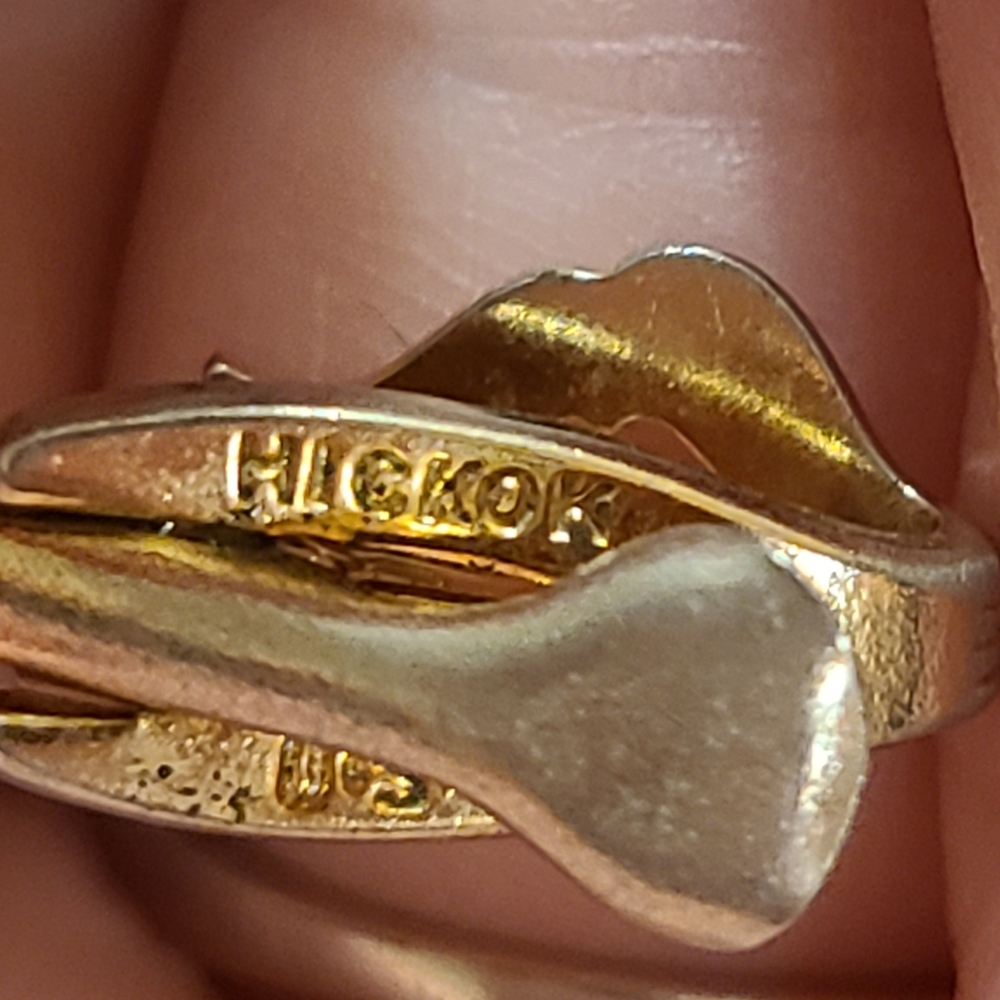 Gold Key Tie Clip - Picture 8 of 9